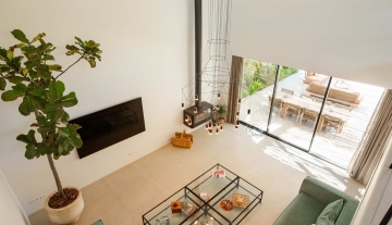 Resa Estates Ibiza finca jesus for rent longterm entrance house atrium.jpg